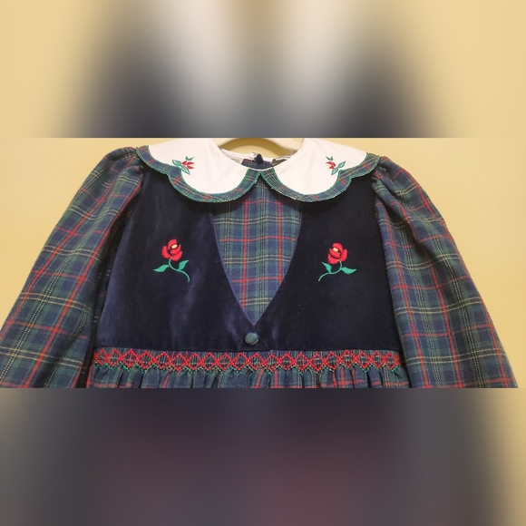 Vintage Sarah Louise Green Blue Red Plaid Hand Smocked Dress Girls Size 8 - Picture 3 of 6